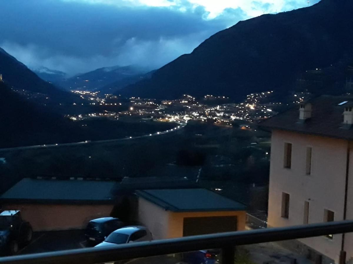 Appartamento al 2° Piano Saint-Vincent Esterno foto